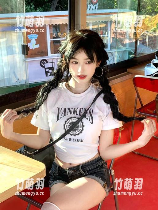 微密圈 - 黎允熙的红色蕾丝清纯妹，带给你全套图包的极致视觉享受！.txt