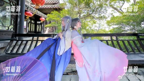 黑白御猫惊艳写真作品上线，观看网袜艺术感受身心愉悦.txt